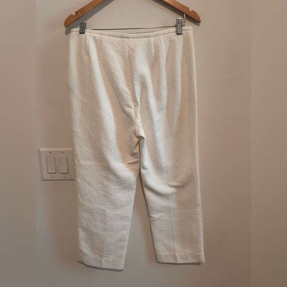 J.Mclaughlin White Quilted Texture Pants in White Sz 8 - Picture 4 of 10